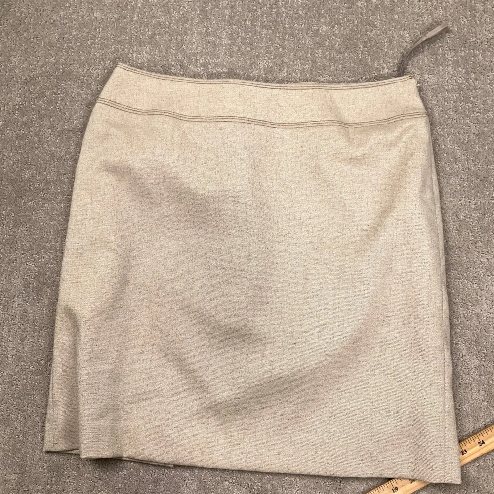 Tahari Arthur S Levine good used